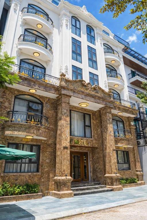 VP Hotel Luxury – Hanoi